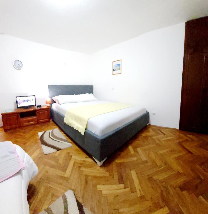 Bravo Apartmani Budva Ngoại thất bức ảnh