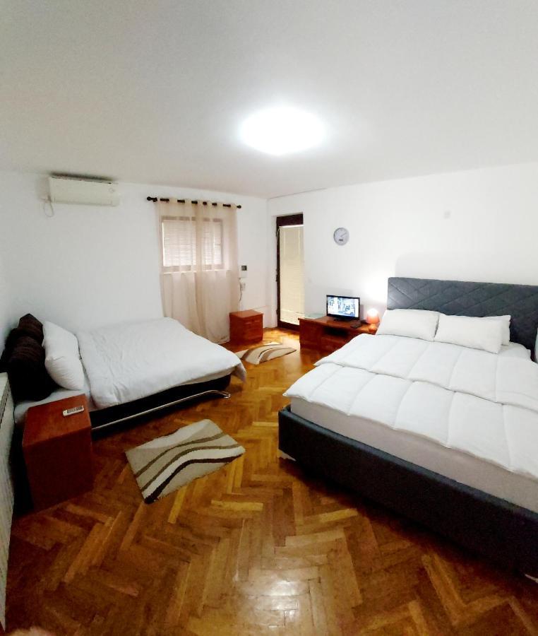 Bravo Apartmani Budva Ngoại thất bức ảnh