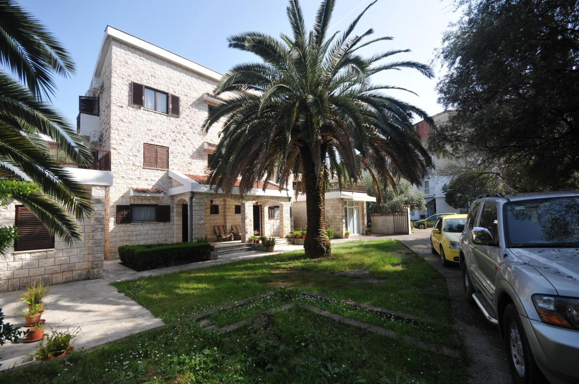 Bravo Apartmani Budva Ngoại thất bức ảnh